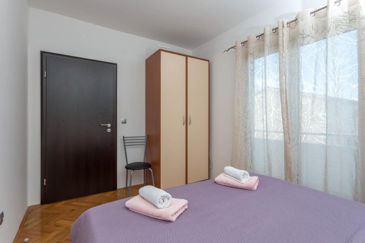 Apartment Tasina ฮวาร์ ภายนอก รูปภาพ