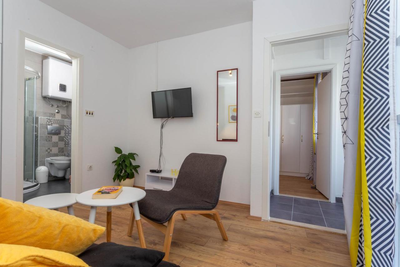 Apartment Tasina ฮวาร์ ภายนอก รูปภาพ