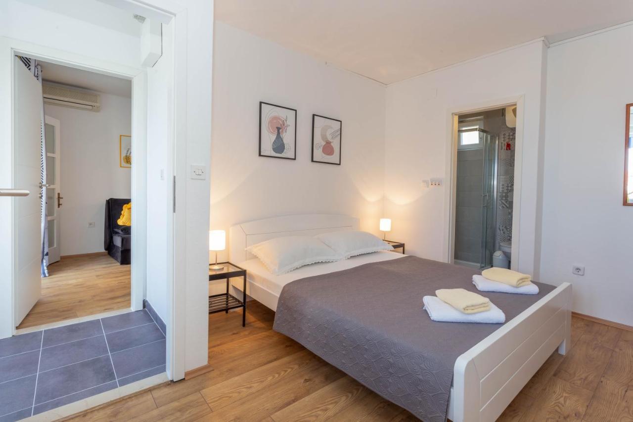 Apartment Tasina ฮวาร์ ภายนอก รูปภาพ