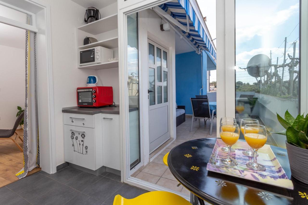 Apartment Tasina ฮวาร์ ภายนอก รูปภาพ